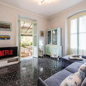 Terrazza Portofino Splendido Con Piscina Idromassaggio E Parcheggio Gratuito , Santa Margherita Ligure Italia